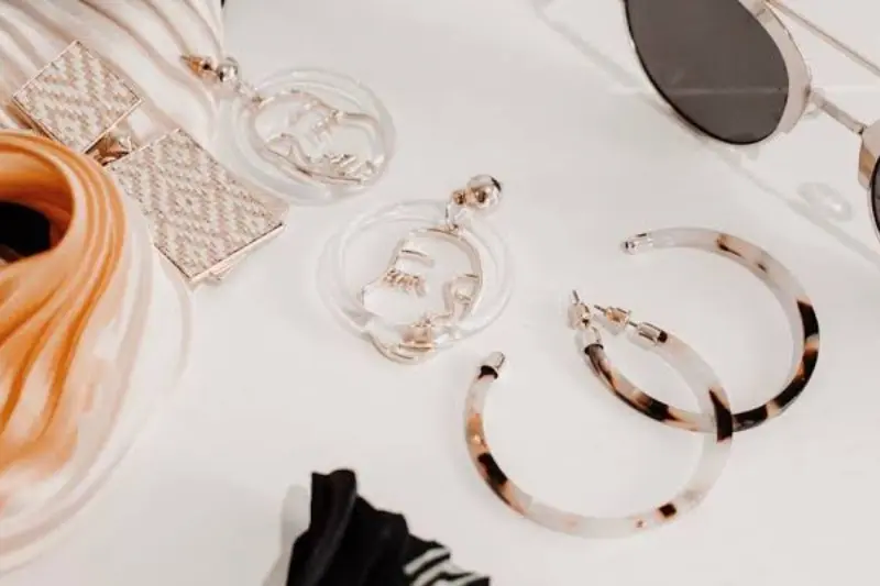 choose the right jewelry